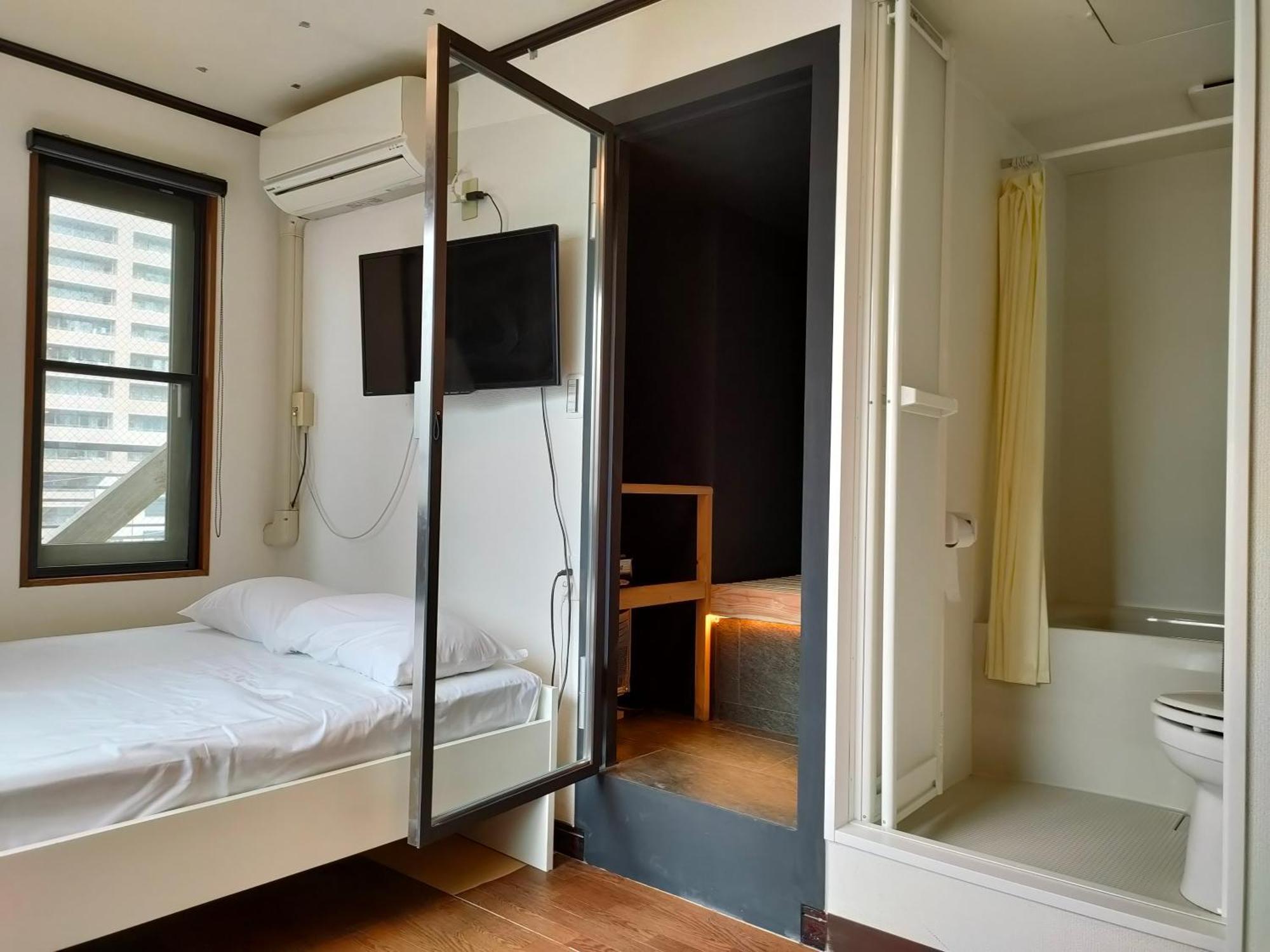 Cote House Hotel Osaka Buitenkant foto